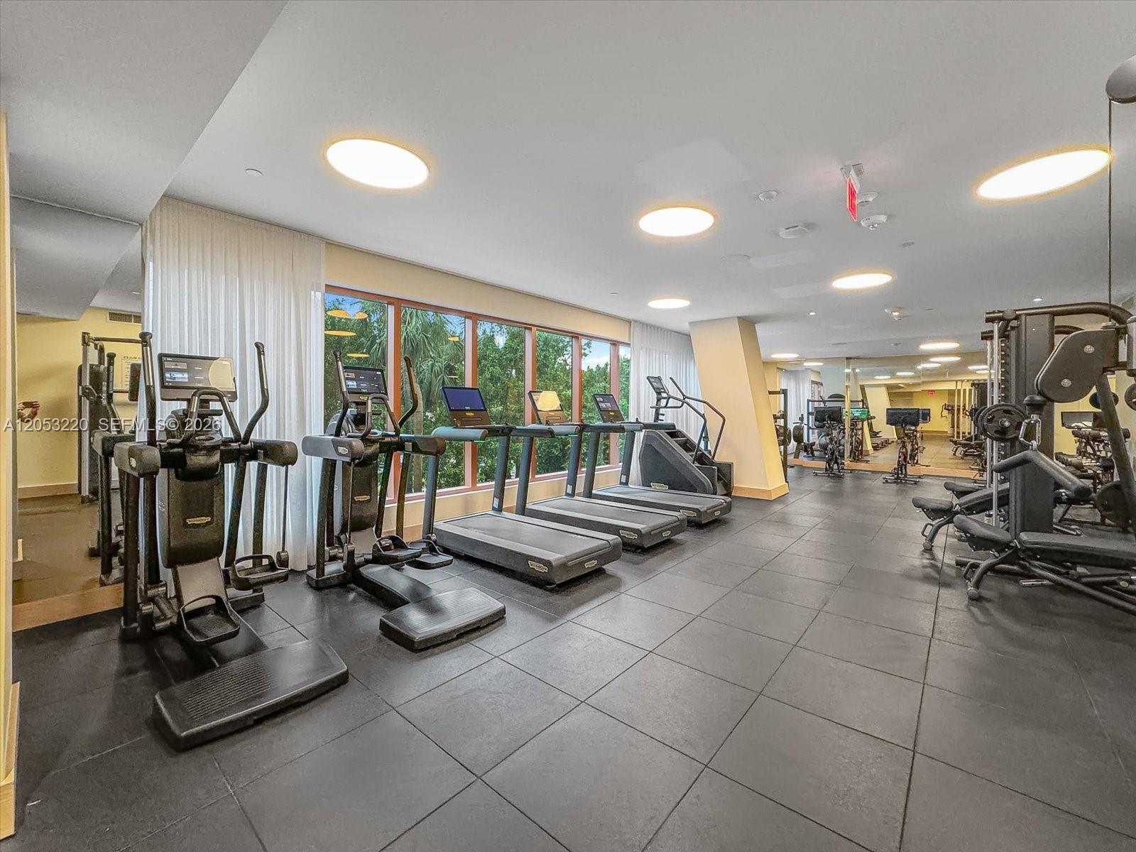 2678 Tigertail Avenue, Unit 1508 Miami, FL 33133 - Photo 16 of 20
