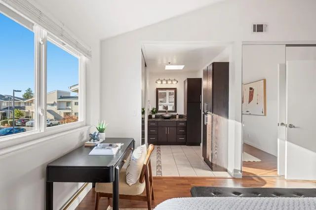 $1,195,000 | 241 Bonita Lane, Foster City, CA 94404