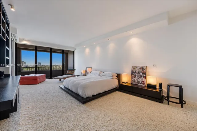 $2,300,000 | Northeast Coconut Grove, Miami, FL 33133