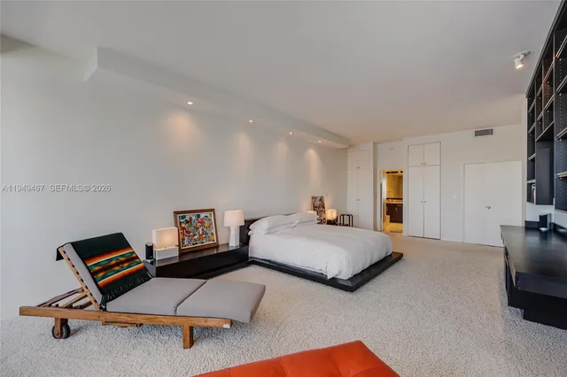 $2,300,000 | Northeast Coconut Grove, Miami, FL 33133