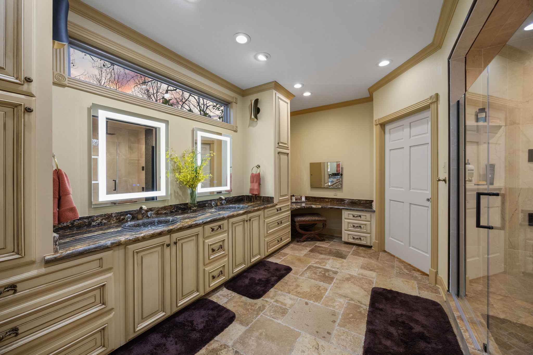 1524 Travis Street Columbus, TX 78934 - Photo 17 of 45