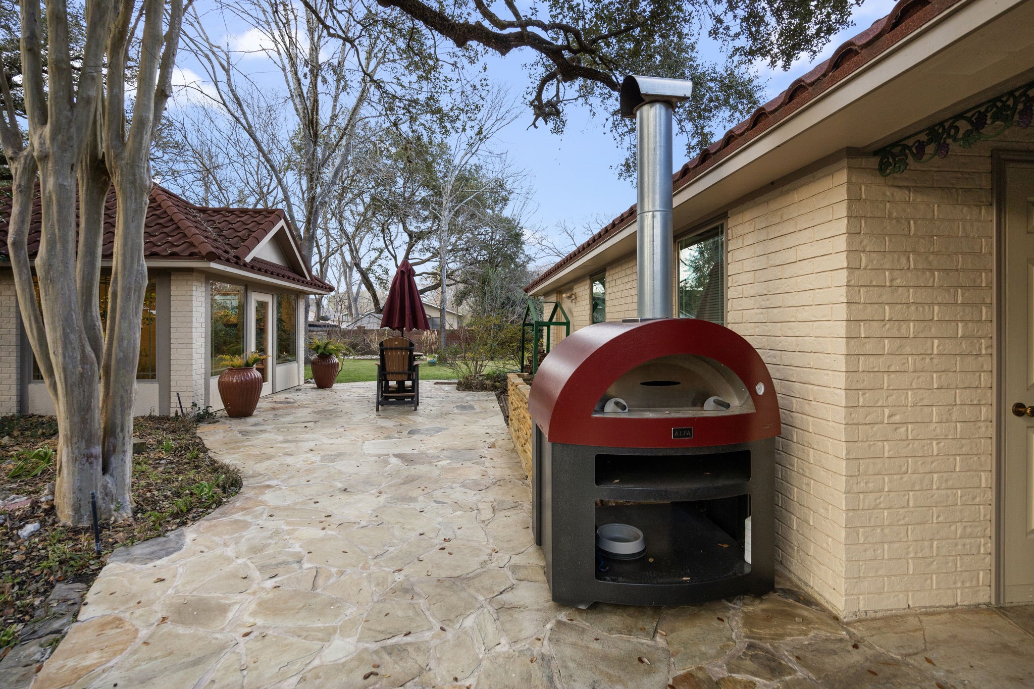 1524 Travis Street Columbus, TX 78934 - Photo 38 of 45