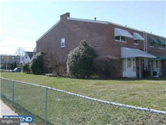 3167 Byberry Road Philadelphia, PA 19154 - Photo 3 of 12 Exterior Back