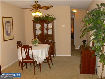 3167 Byberry Road Philadelphia, PA 19154 - Photo 5 of 12 Dining Room
