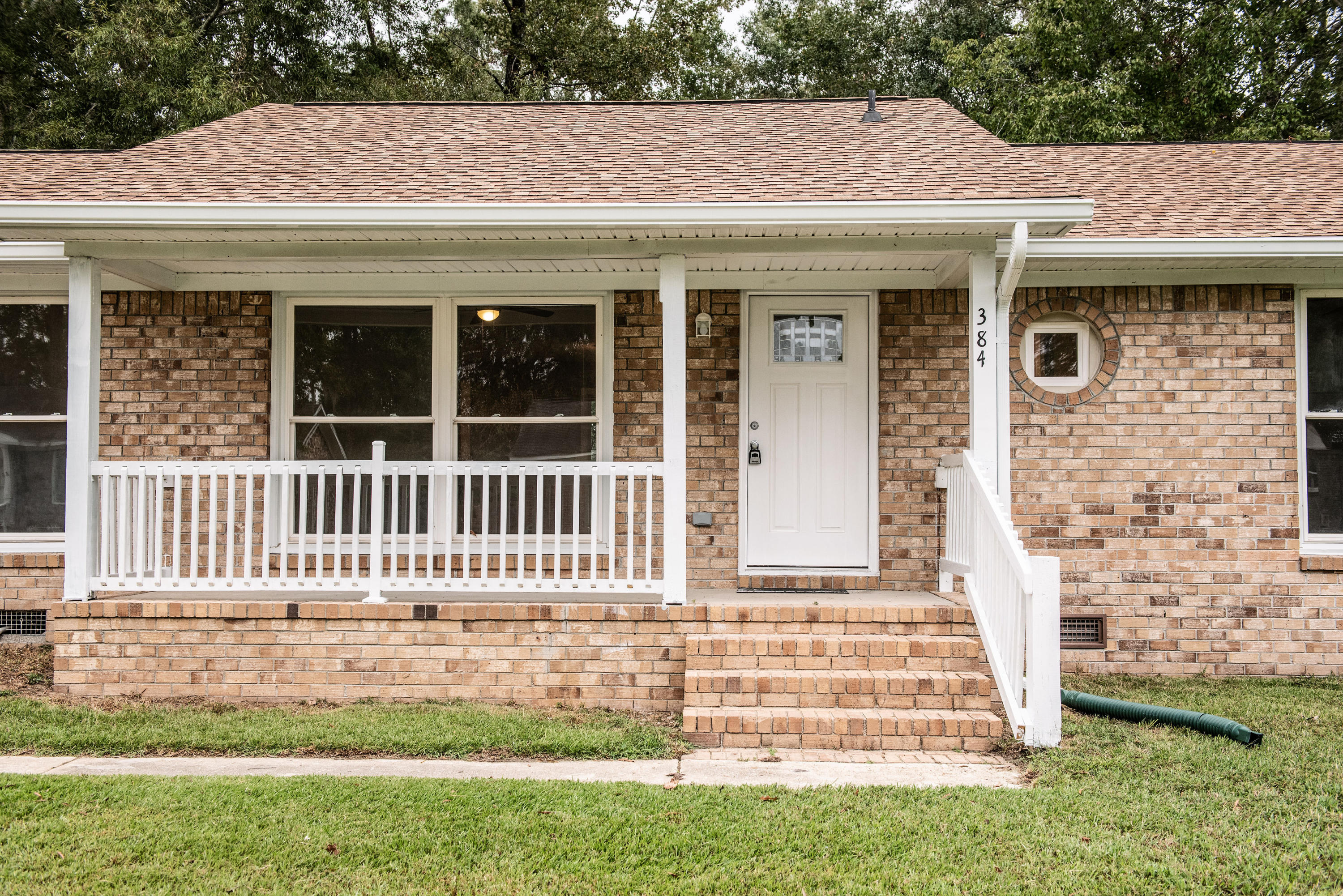 384 Oxford Road Ladson, SC 29456 - Photo 6 of 42 DSC_4311