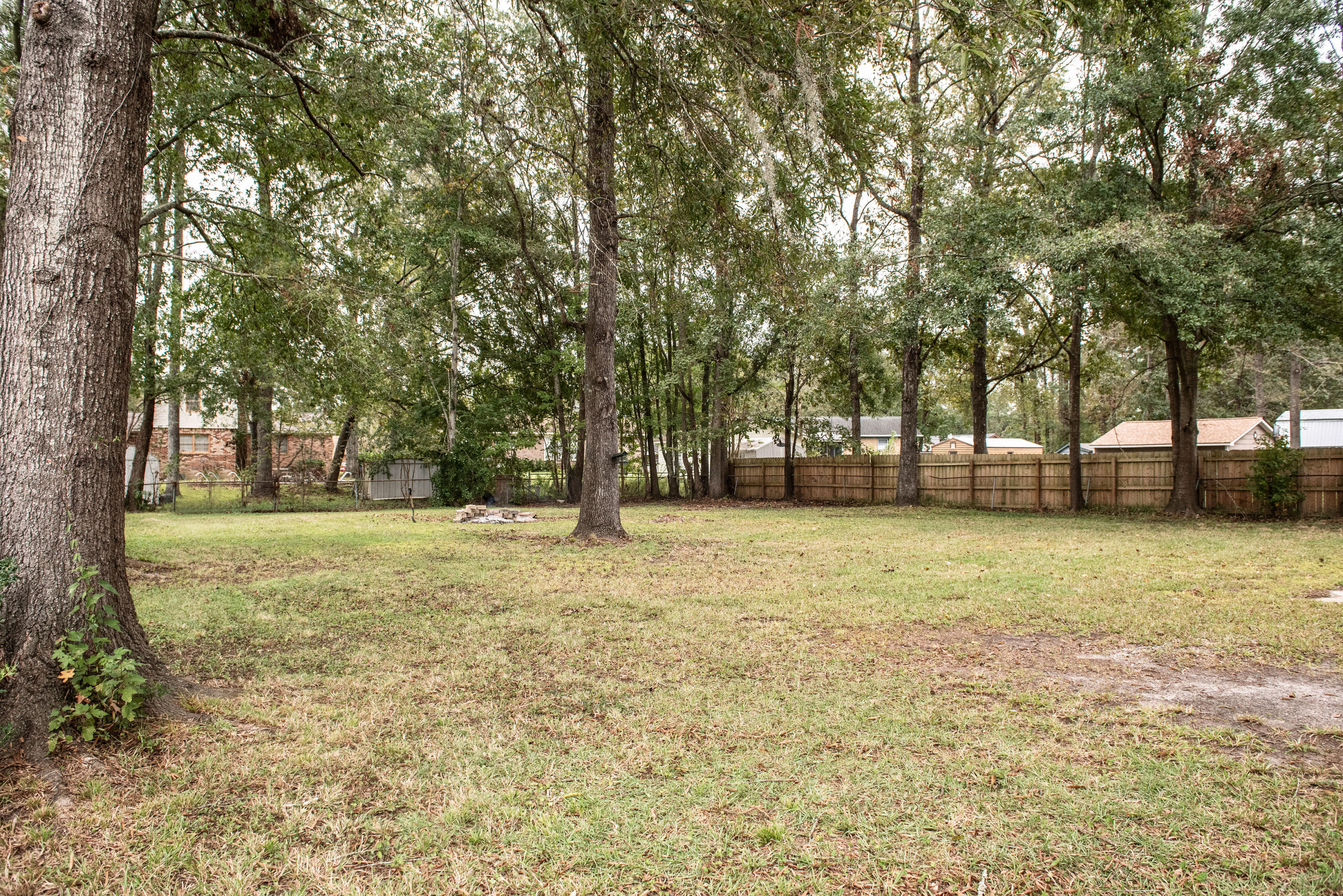 384 Oxford Road Ladson, SC 29456 - Photo 8 of 42 DSC_4322
