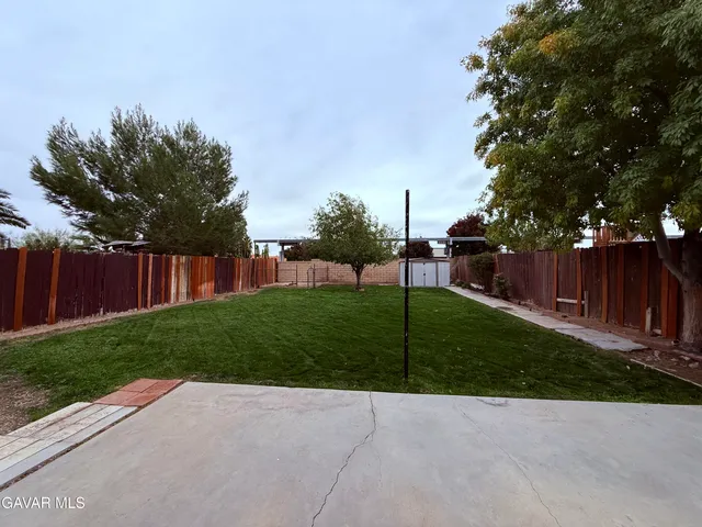 $2,100 | 36938 Bernardin Drive, Palmdale, CA 93550