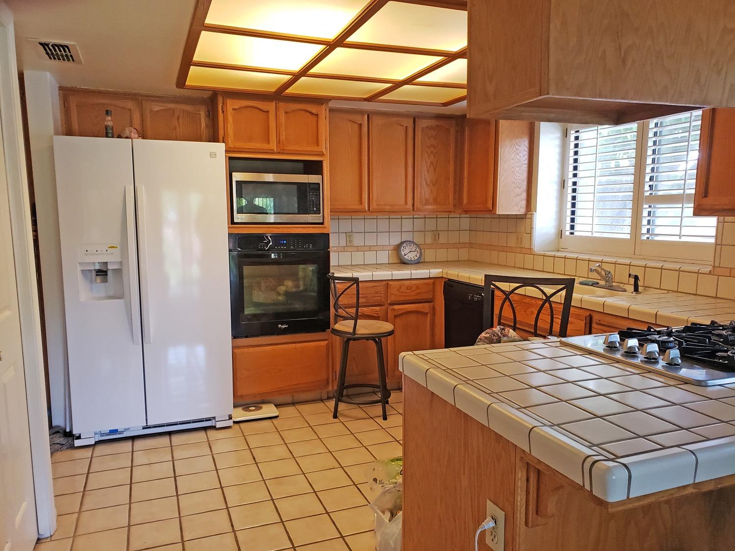 901 Barnett Way Madera, CA 93637 - Photo 9 of 20