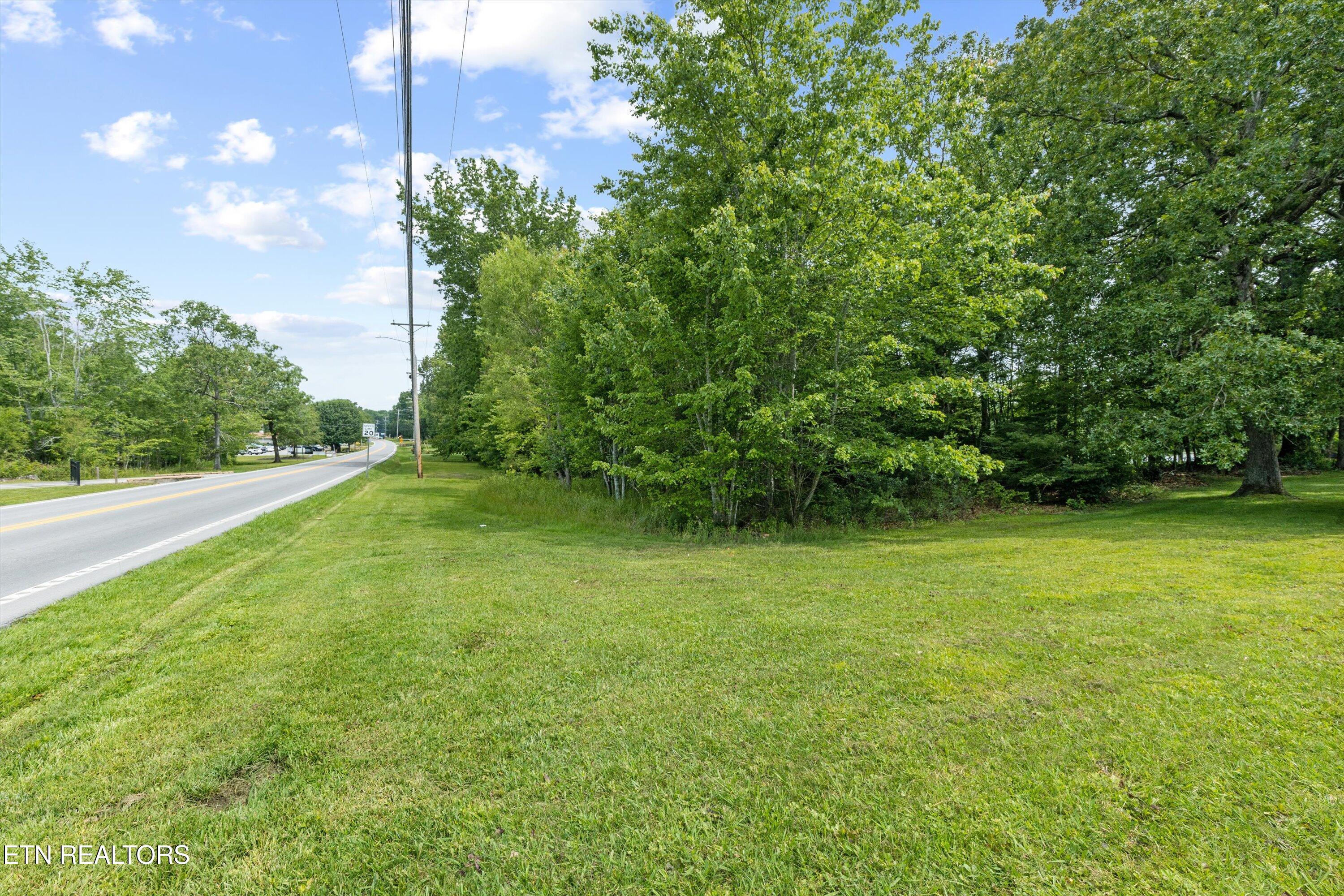 .32-ac Dunbar Road Crossville, TN 38572 - Photo 9 of 10 09-Dunbar Rd07