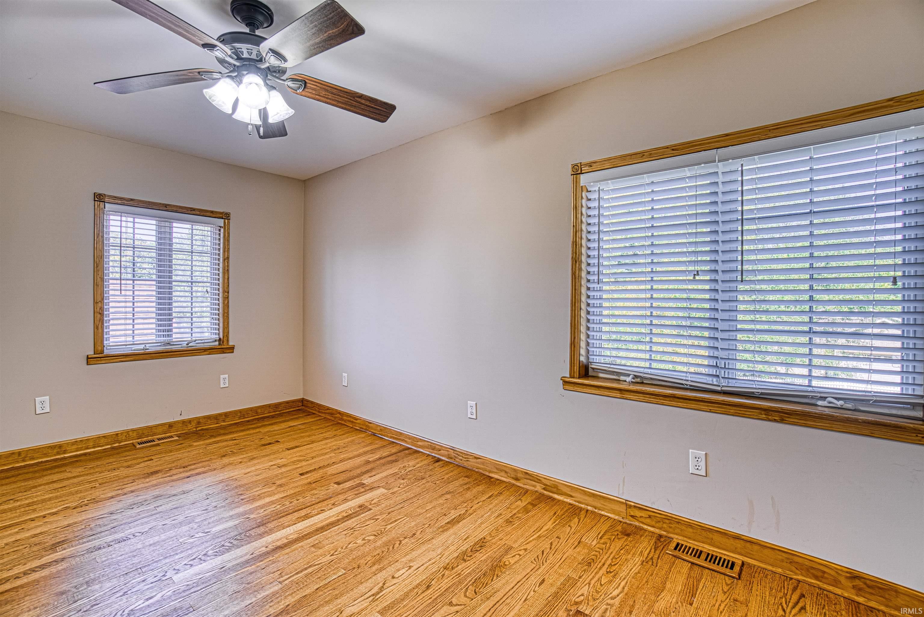 5599 Frame Road Newburgh, IN 47630 - Photo 16 of 35 Gallery Image 16