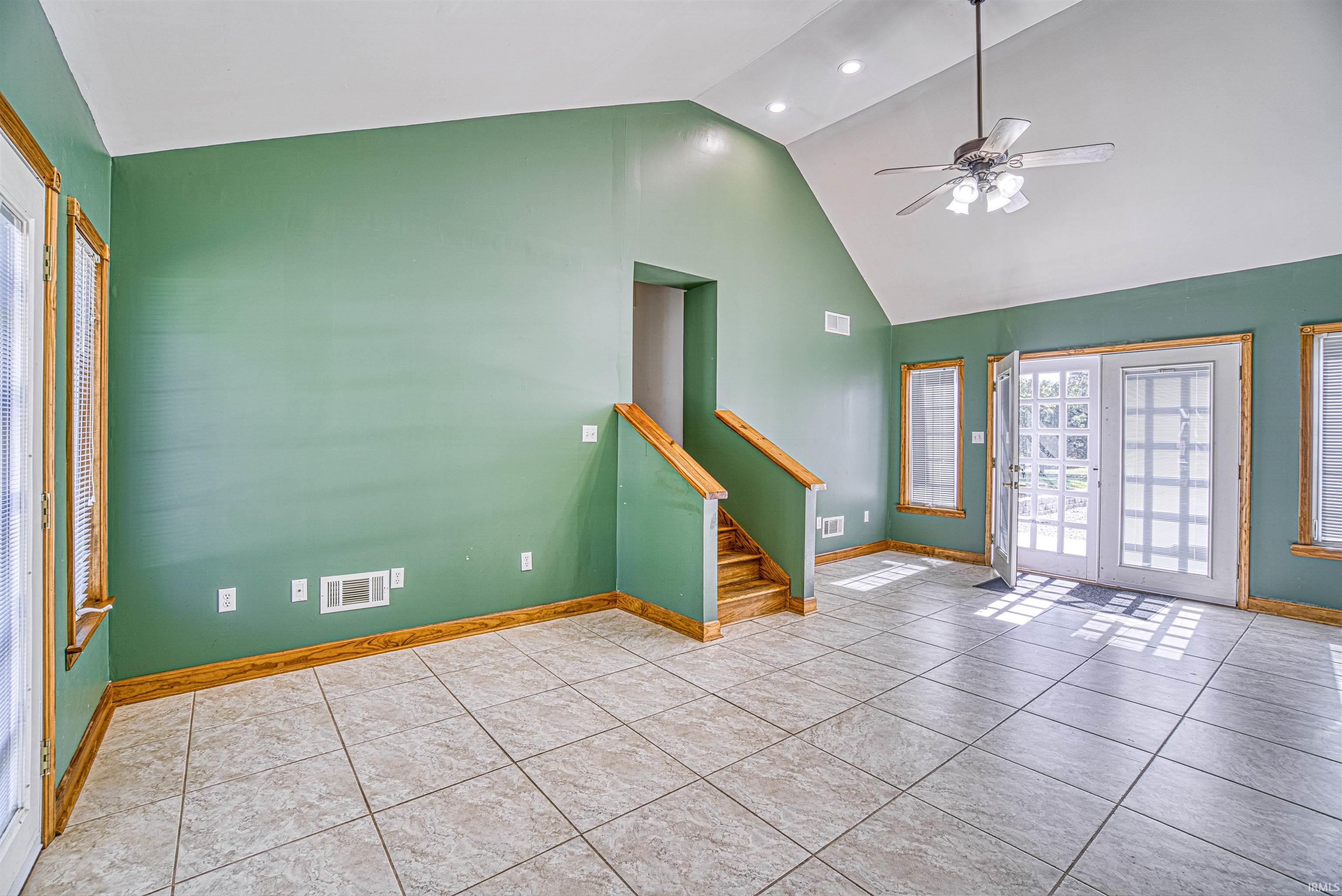 5599 Frame Road Newburgh, IN 47630 - Photo 18 of 35 Gallery Image 18