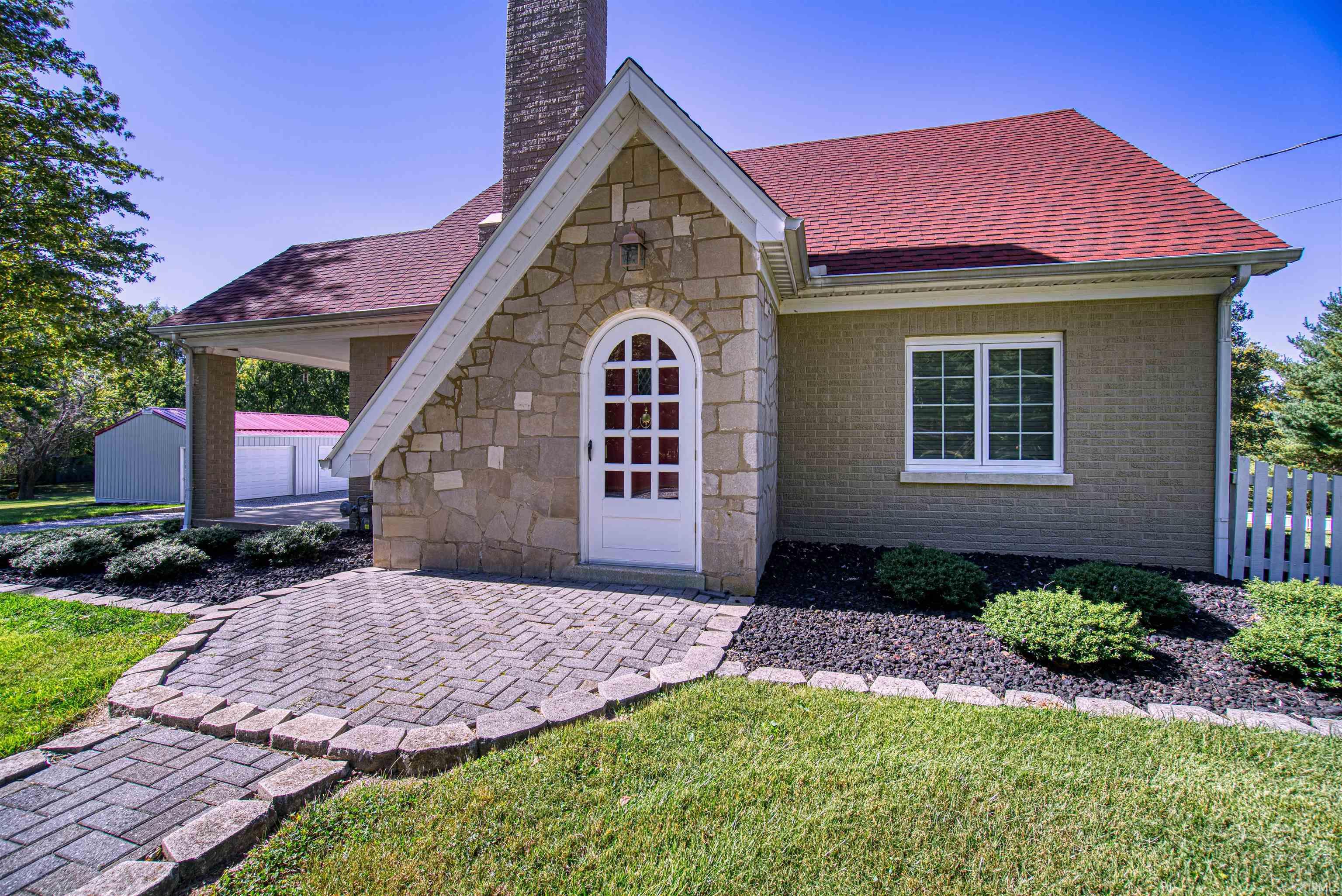 5599 Frame Road Newburgh, IN 47630 - Photo 2 of 35 Gallery Image 2