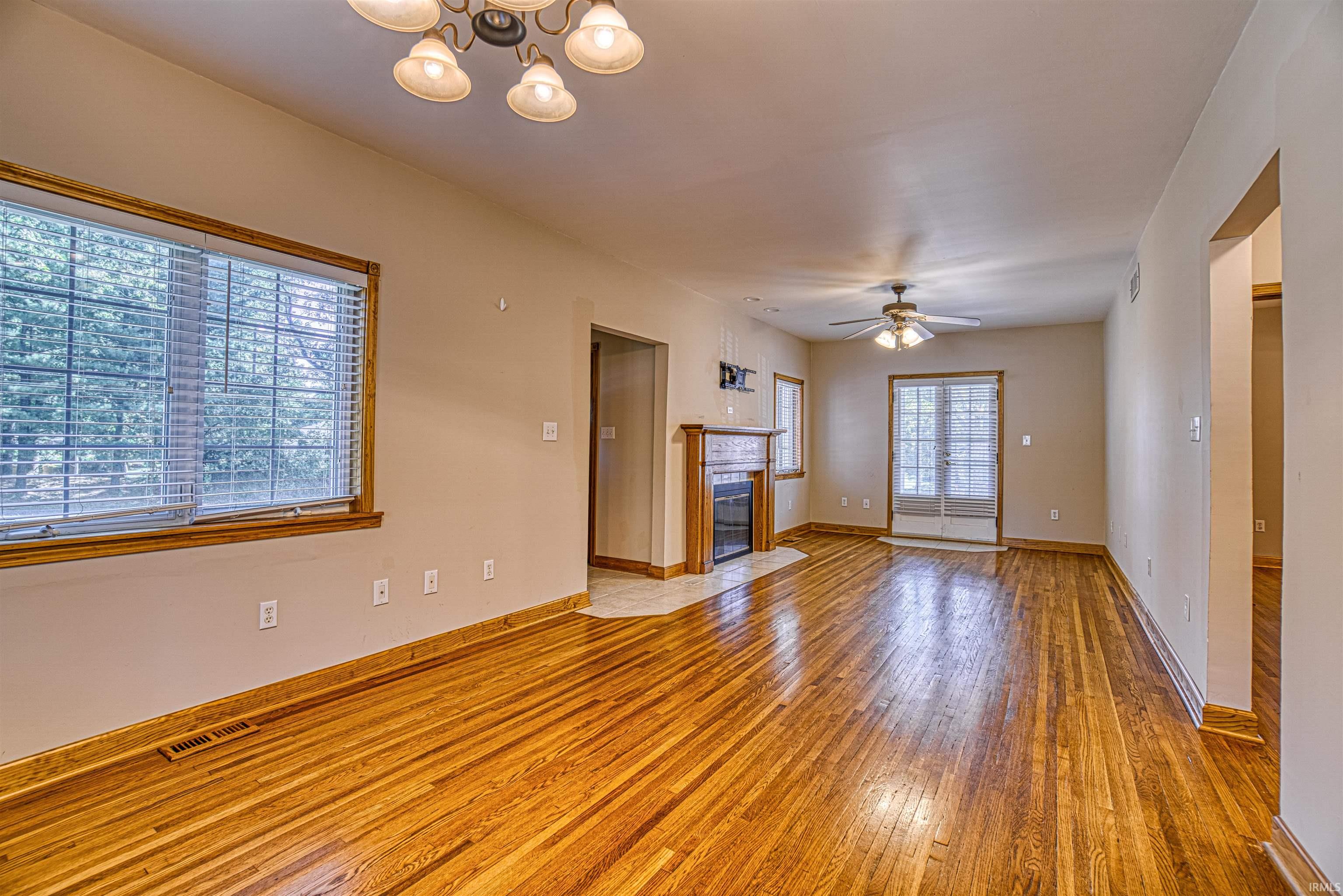 5599 Frame Road Newburgh, IN 47630 - Photo 3 of 35 Gallery Image 3