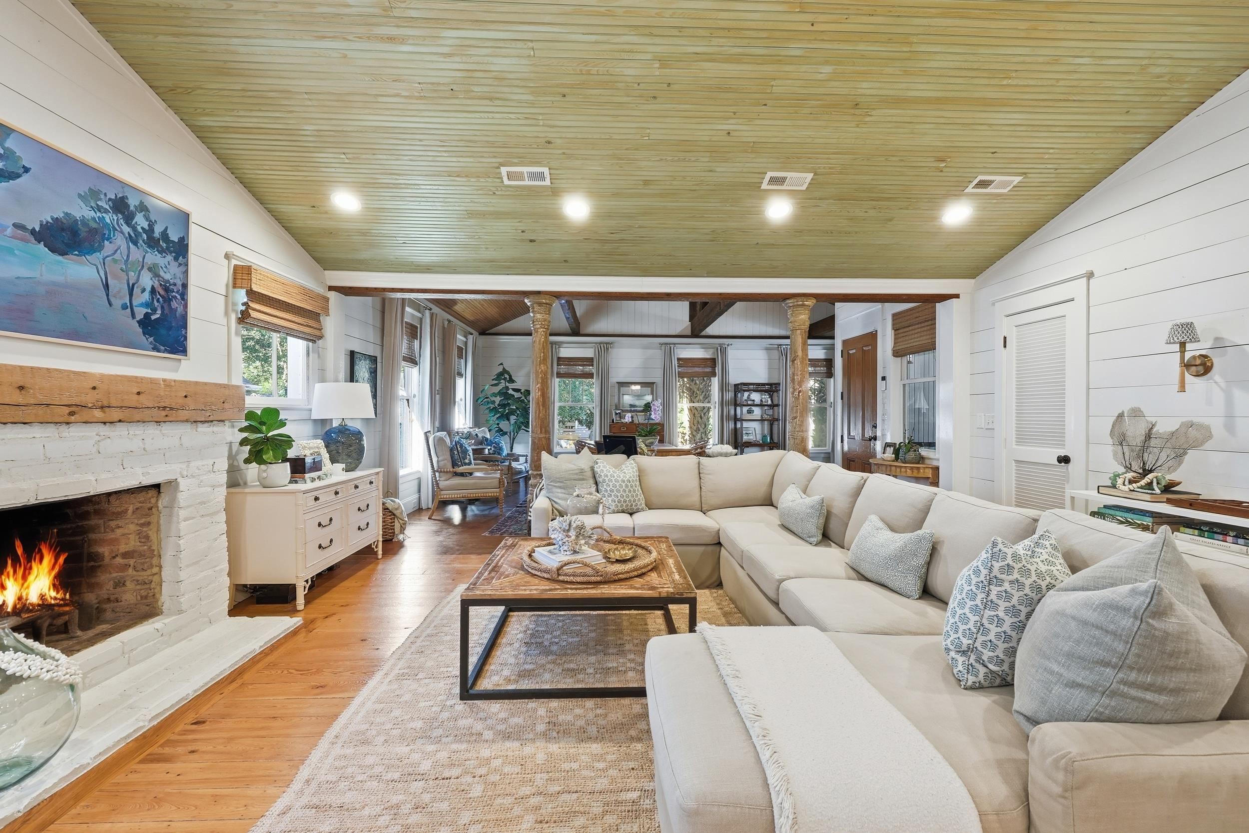 92 County Rd S-22-757 Pawleys Island, SC 29585 - Photo 11 of 39