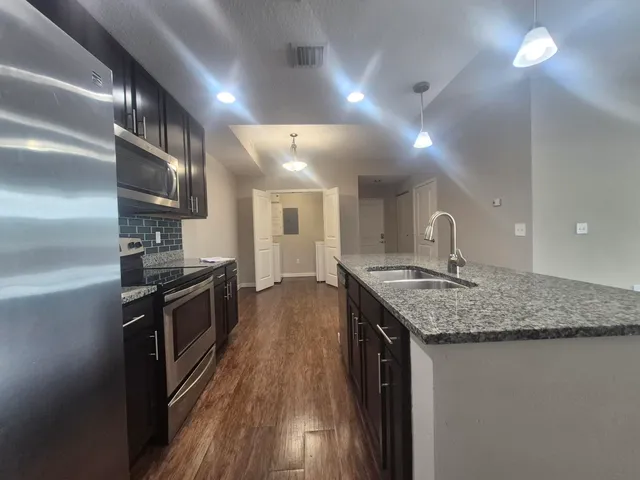 $2,540 | 3611 High Ridge Road, Unit 201, Boynton Beach, FL 33426