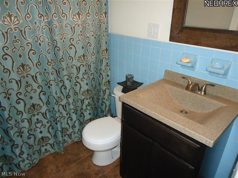 3033 Bancroft Road Akron, OH 44333 - Photo 10 of 16 Gallery Image 10