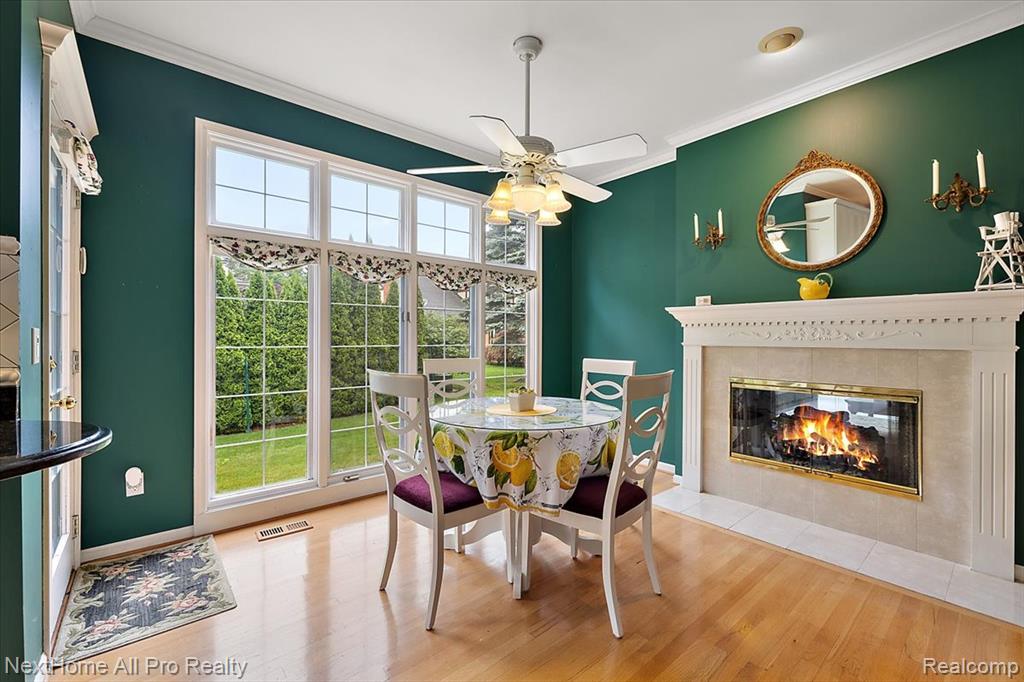 2116 Mapleridge Road Rochester Hills, MI 48309 - Photo 17 of 57