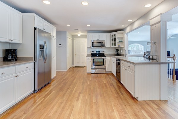 18 Townline Road Franklin, MA 02038 - Photo 11 of 30 Gallery Image 11
