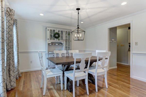 18 Townline Road Franklin, MA 02038 - Photo 3 of 30 Gallery Image 3