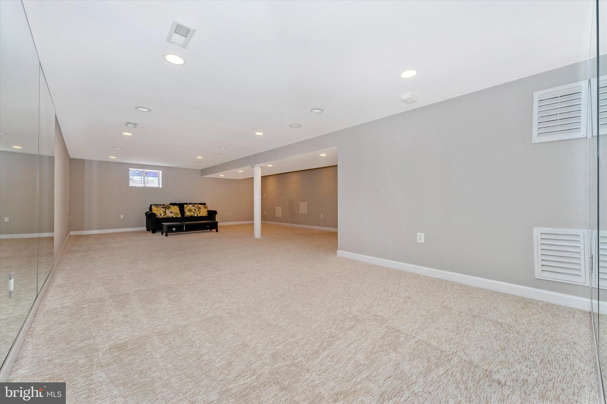 8807 Postoak Road Potomac, MD 20854 - Photo 35 of 54 Gallery Image 35