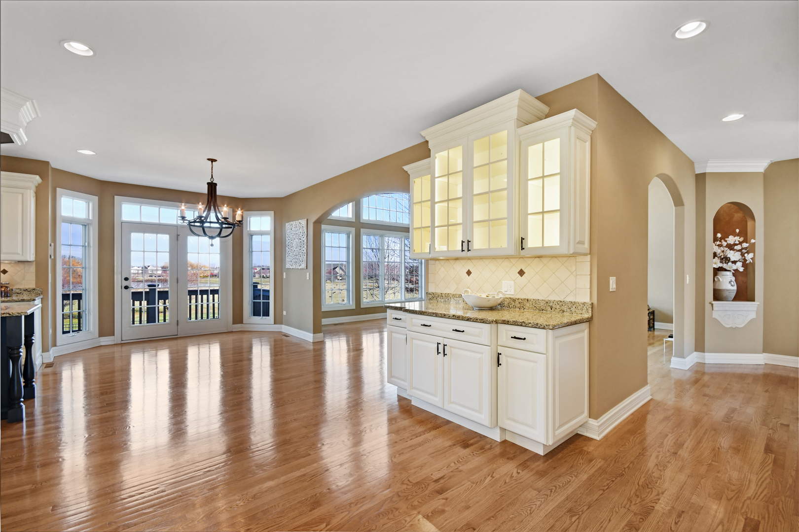 3671 Peregrine Way Elgin, IL 60124 - Photo 13 of 39