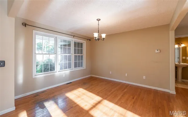 $420,000 | 10625 Pine Needle Circle, Rolla, MO 65401