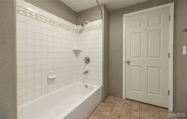 $420,000 | 10625 Pine Needle Circle, Rolla, MO 65401