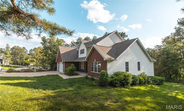 $420,000 | 10625 Pine Needle Circle, Rolla, MO 65401