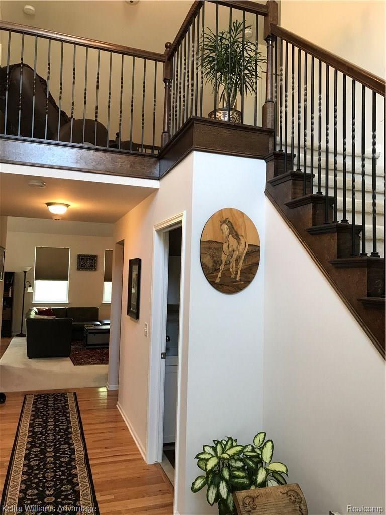 20557 Gill Road Livonia, MI 48152 - Photo 6 of 33 IMG_2242.JPG