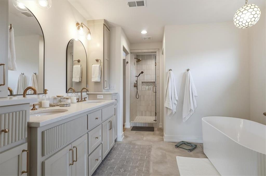 17711 Mission Ridge Smithville, MO 64089 - Photo 18 of 41