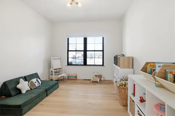 $784,900 | 17711 Mission Ridge, Smithville, MO 64089