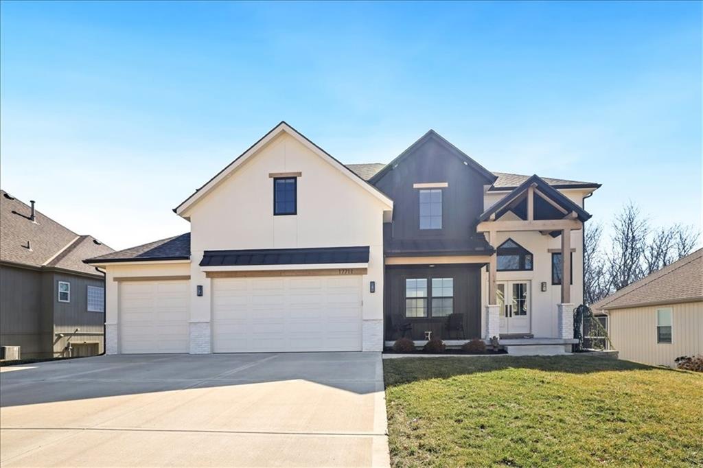 17711 Mission Ridge Smithville, MO 64089 - Photo 2 of 44