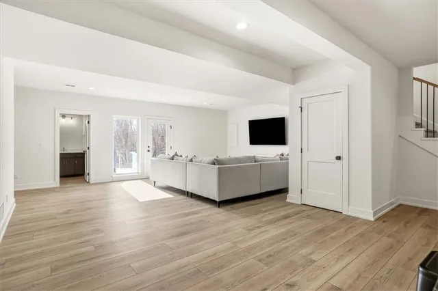 $809,000 | 17711 Mission Ridge, Smithville, MO 64089