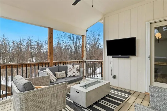 $809,000 | 17711 Mission Ridge, Smithville, MO 64089