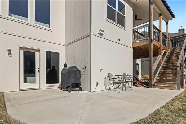 $784,900 | 17711 Mission Ridge, Smithville, MO 64089