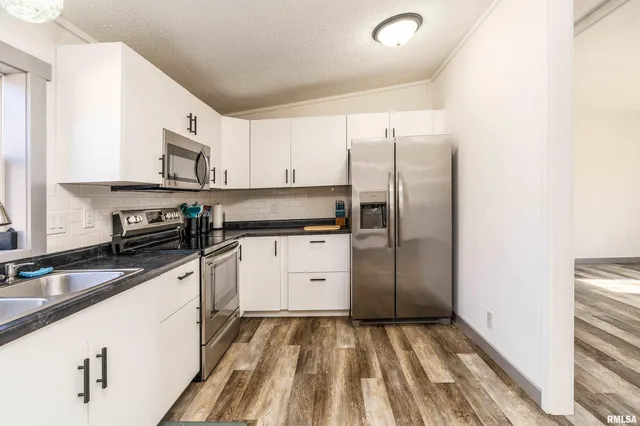 $168,000 | 501 Tower Road, Herrin, IL 62948