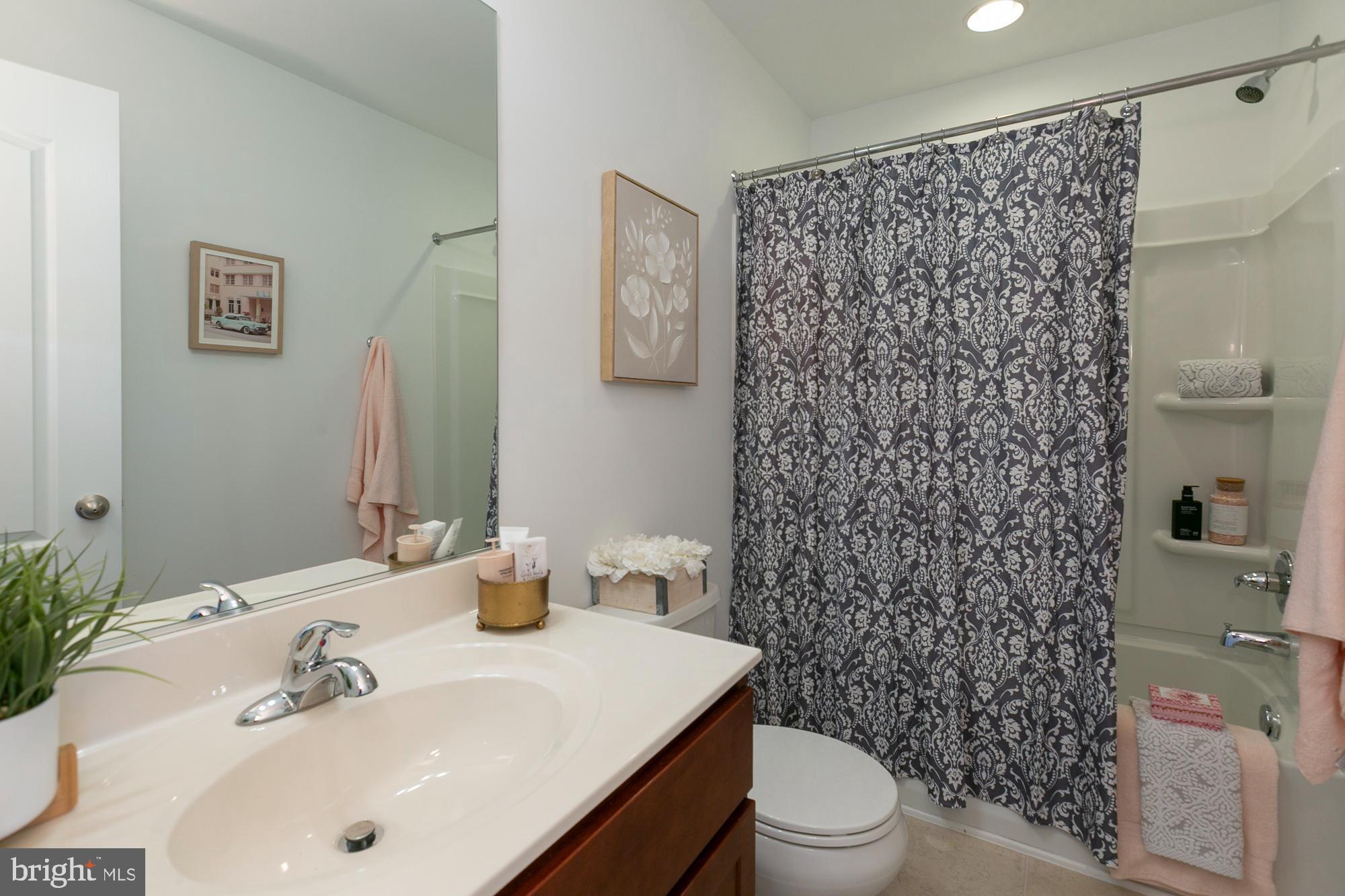 437 Rumbling Rock Road Hedgesville, WV 25427 - Photo 14 of 44