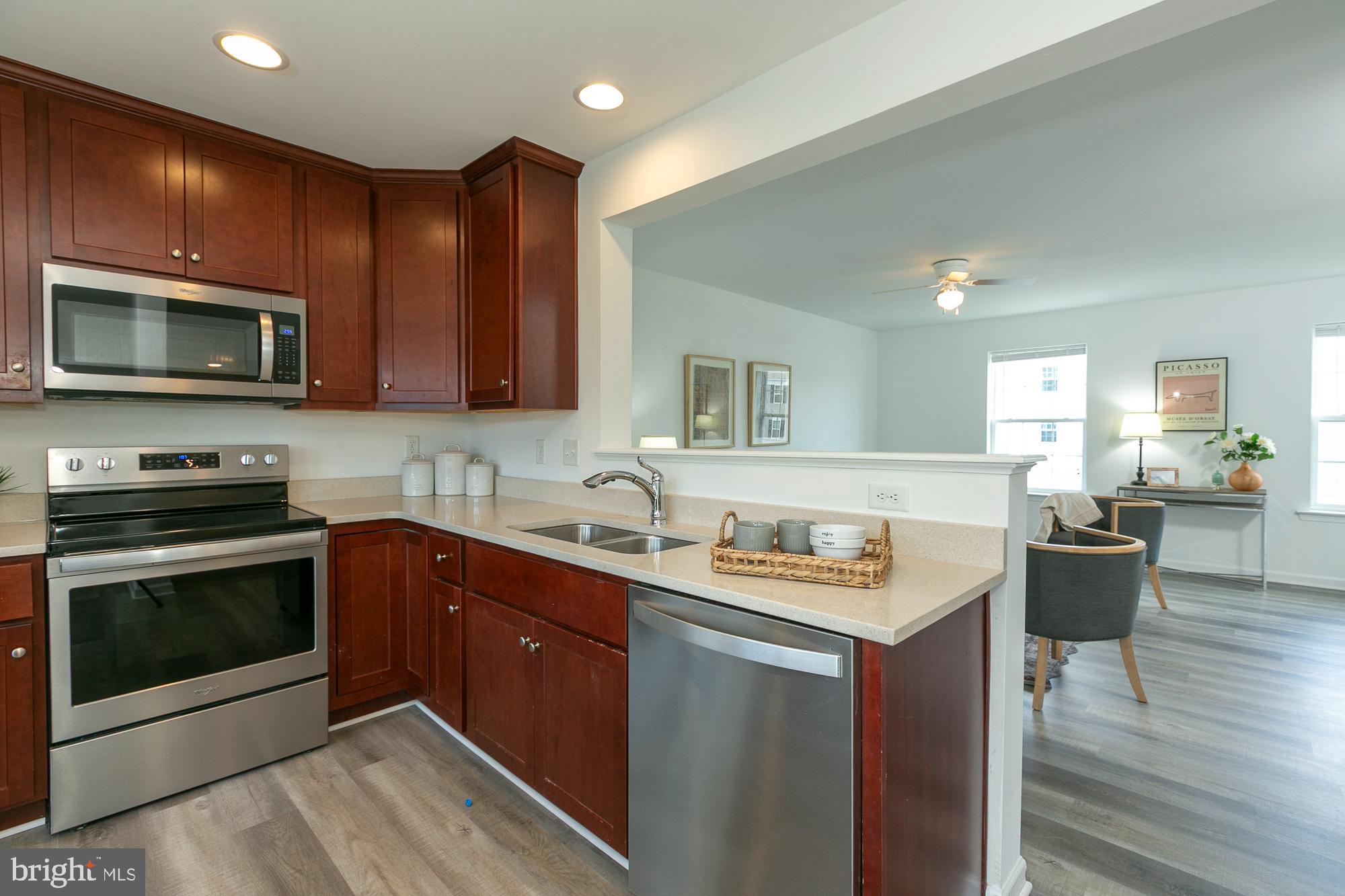 437 Rumbling Rock Road Hedgesville, WV 25427 - Photo 8 of 44