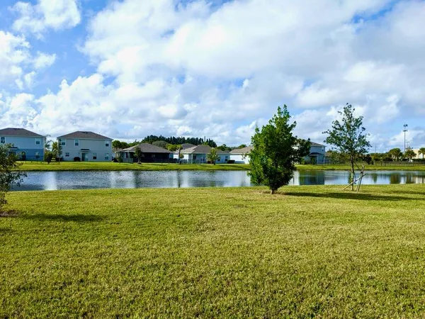$2,190 | 604 Lychee Lane, Fort Pierce, FL 34981
