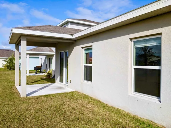 $2,190 | 604 Lychee Lane, Fort Pierce, FL 34981