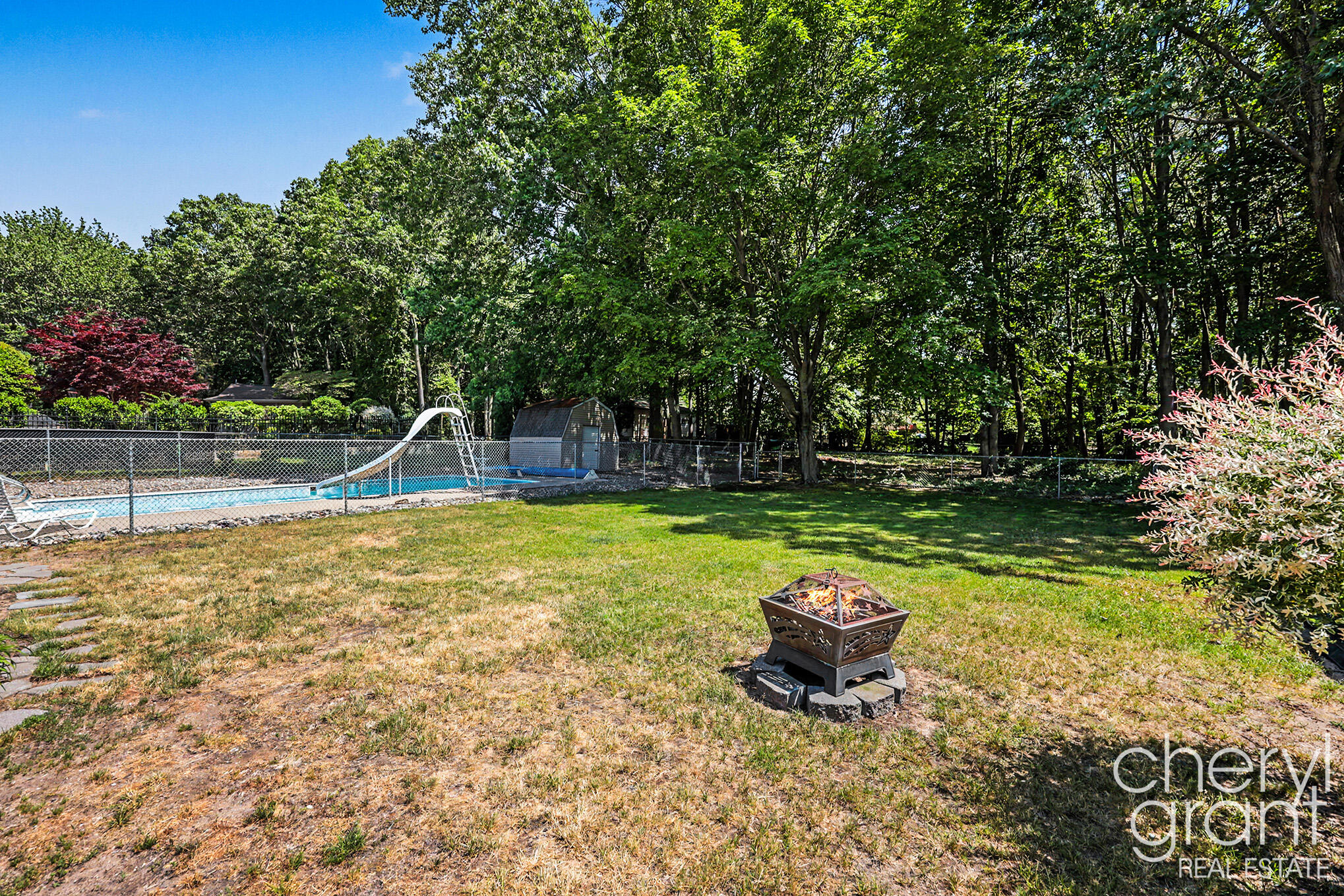 15888 Vinecrest Street Spring Lake, MI 49456 - Photo 33 of 39 Backyard
