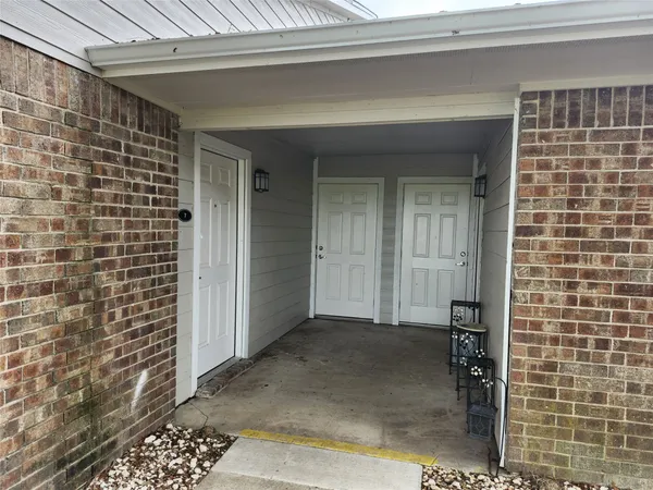 a view of a brick house