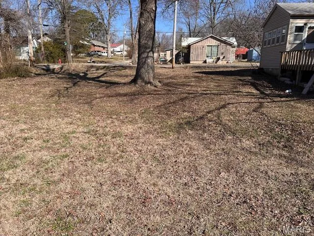 $89,900 | 415 North Grand Street, Willow Springs, MO 65793