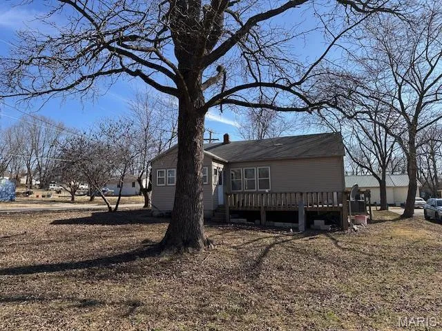 $89,900 | 415 North Grand Street, Willow Springs, MO 65793