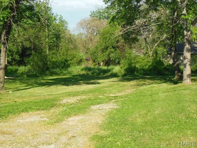 $89,900 | 415 North Grand Street, Willow Springs, MO 65793