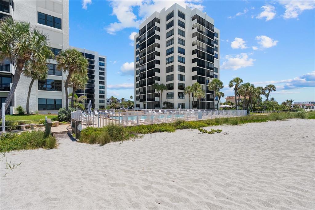 627 Alhambra Road, Unit 801 Venice, FL 34285 - Photo 68 of 81 Gallery Image 68