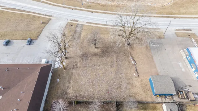 $110,000 | Racine Road, Menasha, WI 54952