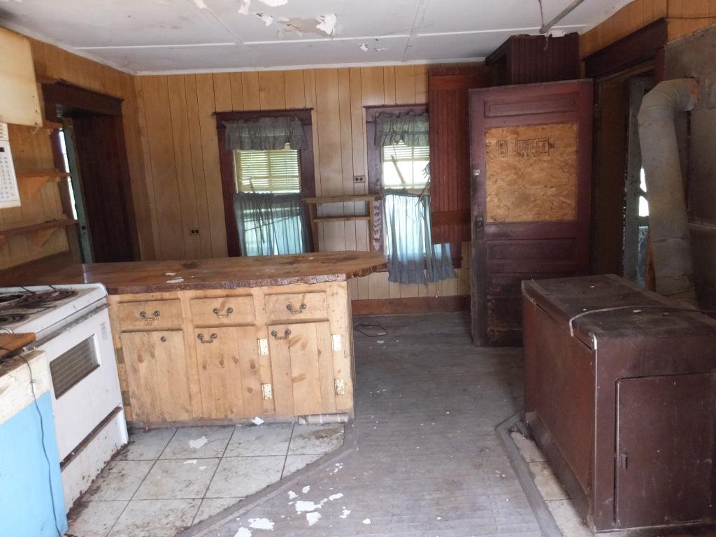 746 Gore Road Holland, VT 05829 - Photo 6 of 12 Gallery Image 6