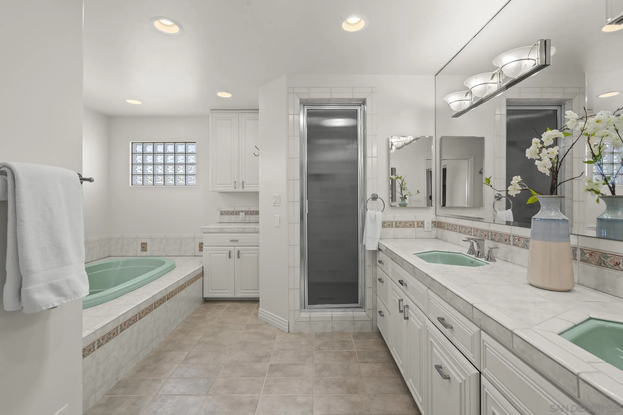 312 Sea Ridge Drive La Jolla, CA 92037 - Photo 22 of 50 Gallery Image 22