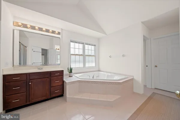 $739,900 | 915 Mather Drive, Bear, DE 19701